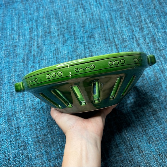 Hungarian Sgraffito Pottery Ceramic Dish Colander Style Berry Bowl Hungary 11" - Picture 6 of 8